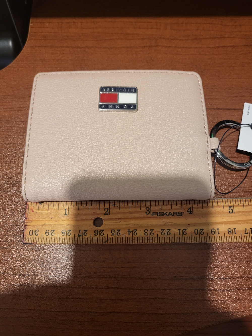 NWT Tommy Hilfiger Beige Compact Card Holder with Key Ring